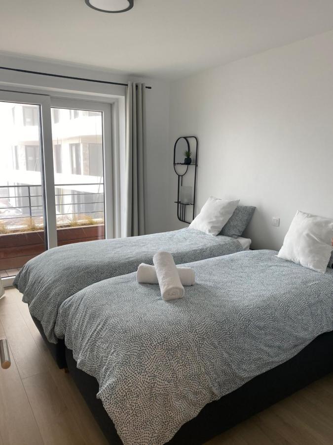 Lichtrijk 2-Slaapkamerappartement Met Zeezicht En Gratis Parking Ostenda Esterno foto