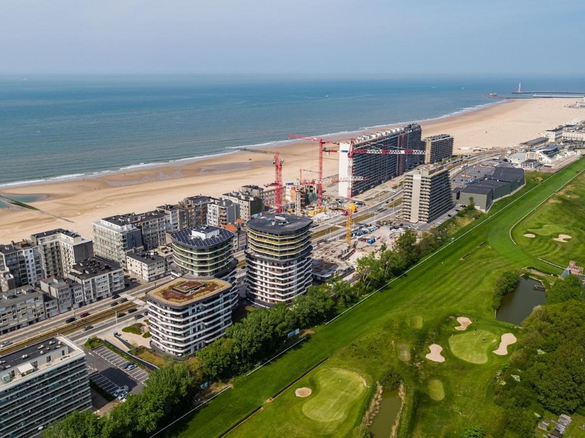 Lichtrijk 2-Slaapkamerappartement Met Zeezicht En Gratis Parking Ostenda Esterno foto